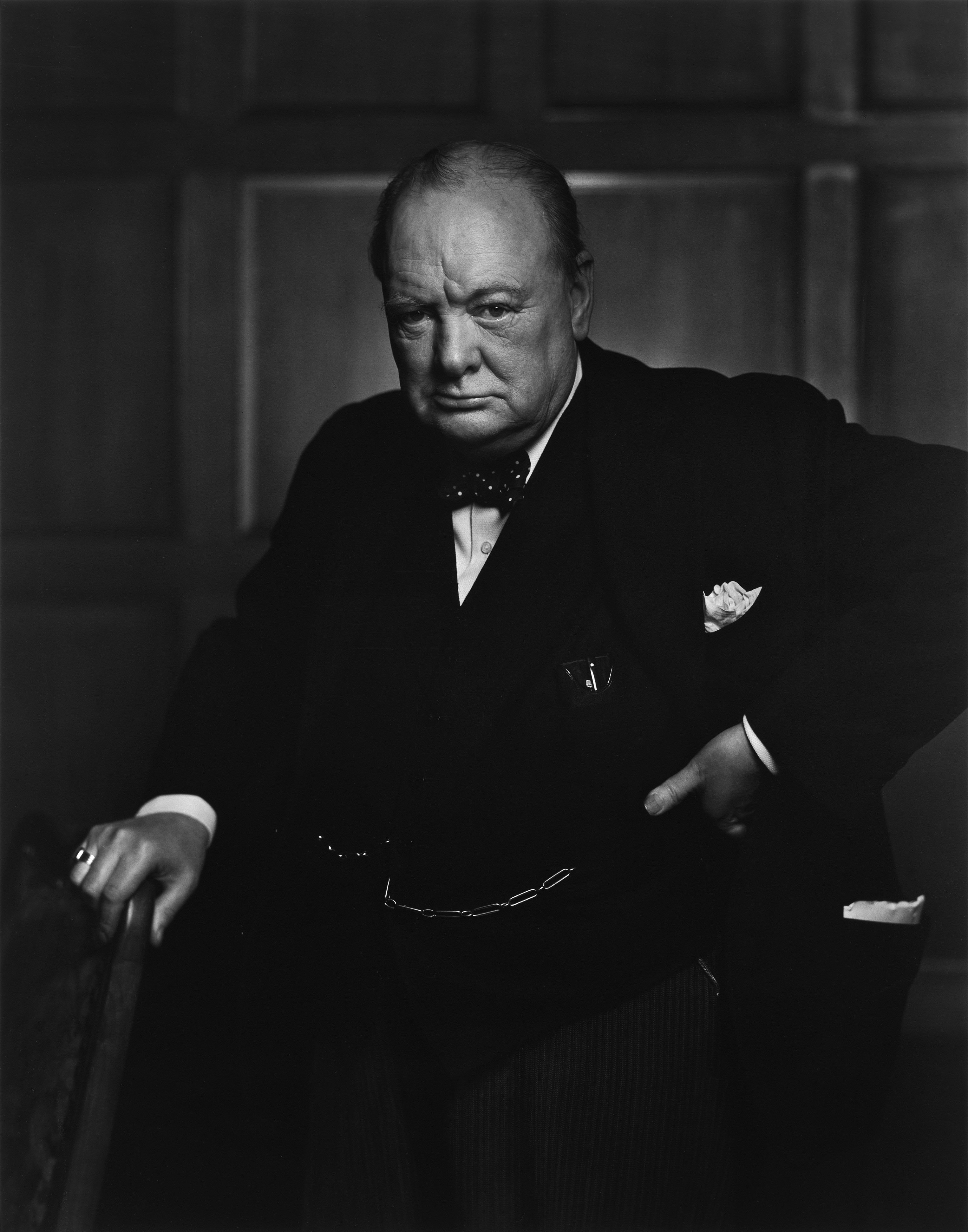 Winston Churchill official portrait photograph